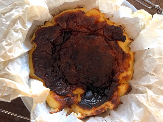 バスクチーズケーキ【いぶりがっこ本舗　きむらやのだし編】